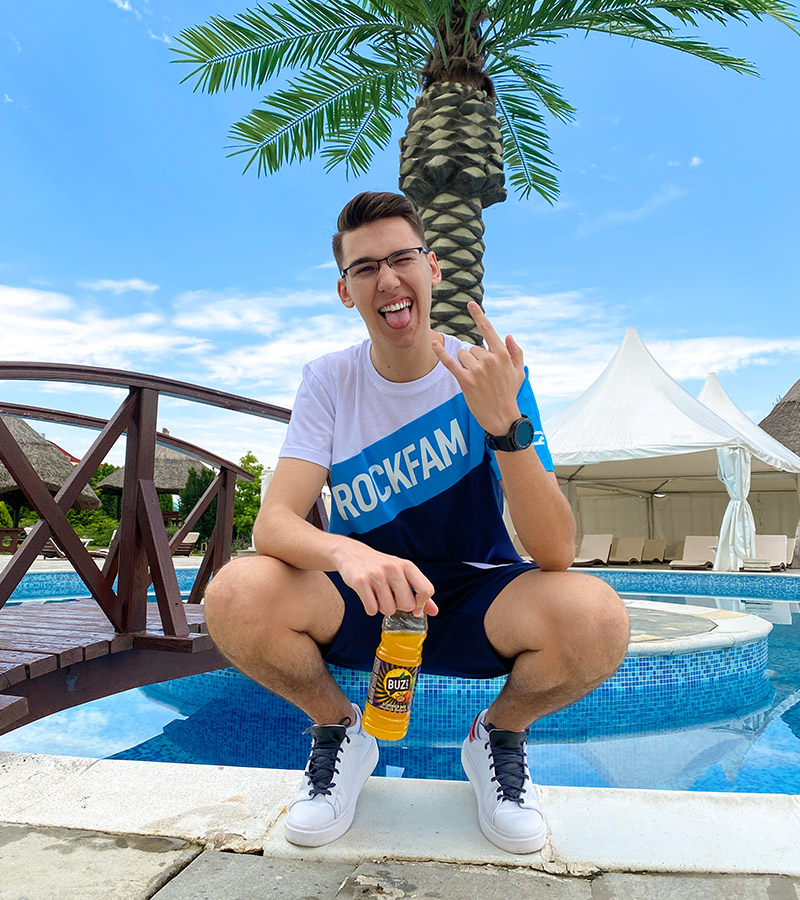 ROCKFAM LETNJI ŠORC